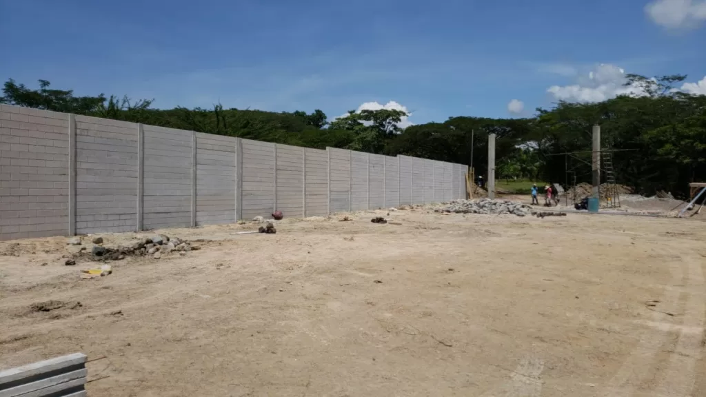 Muros para delimitar terrenos.